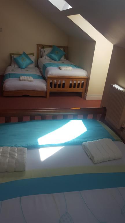 Penthouse Apartment Sleeps 11 Edinburgh Ngoại thất bức ảnh