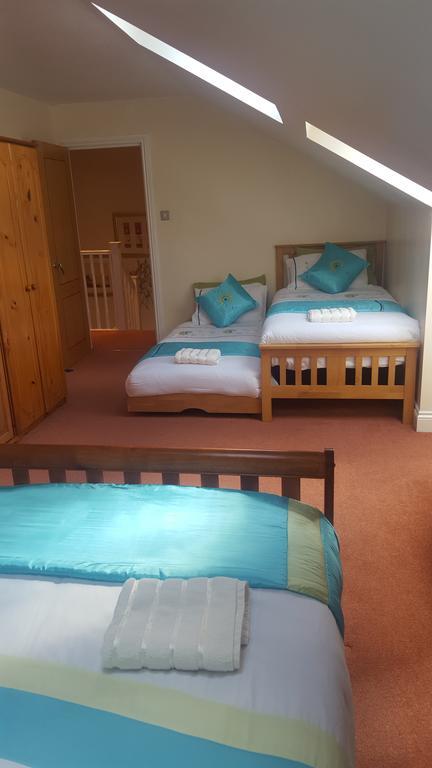 Penthouse Apartment Sleeps 11 Edinburgh Ngoại thất bức ảnh